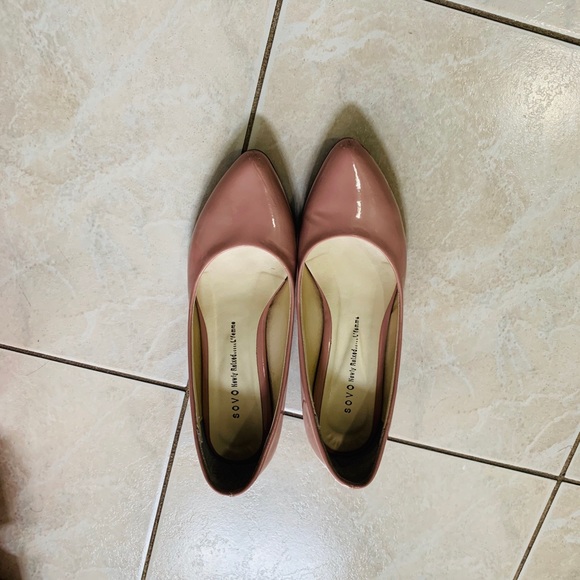 Pink patent flat shoes - Picture 2 of 8